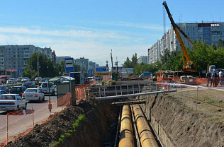 В Барнауле начали перекладку тепловых сетей. В местах работ ограничено движение транспорта