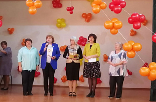 Барнаульская школа №6 отпраздновала 145-летний юбилей