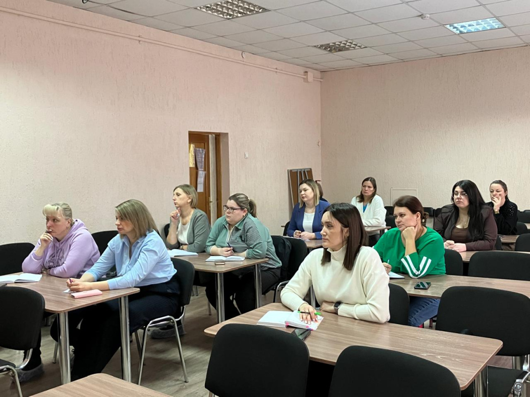 На занятии Школы будущего заведующего обсудили сложные вопросы трудового права