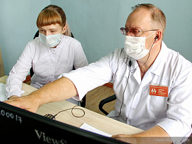 Барнаульские волонтеры-медики оказывают помощь в борьбе с коронавирусом