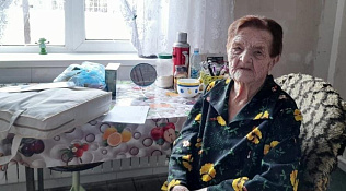 Труженицы тыла из Барнаула отметили юбилейные дни рождения 