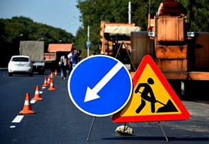 В Барнауле на улице Матросова организовано реверсивное движение на время ремонтных работ на мосту