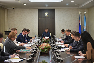 В Барнауле обсудили реализацию федеральных программ, национальных и региональных проектов