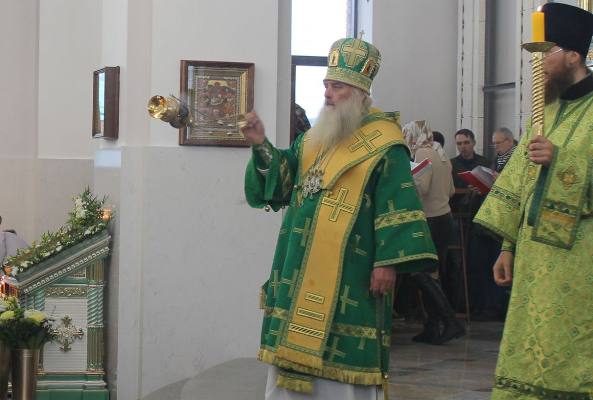 В Барнауле состоялось великое освящение двупрестольного Александро-Невского собора  БАРНАУЛ :: Официальный сайт города