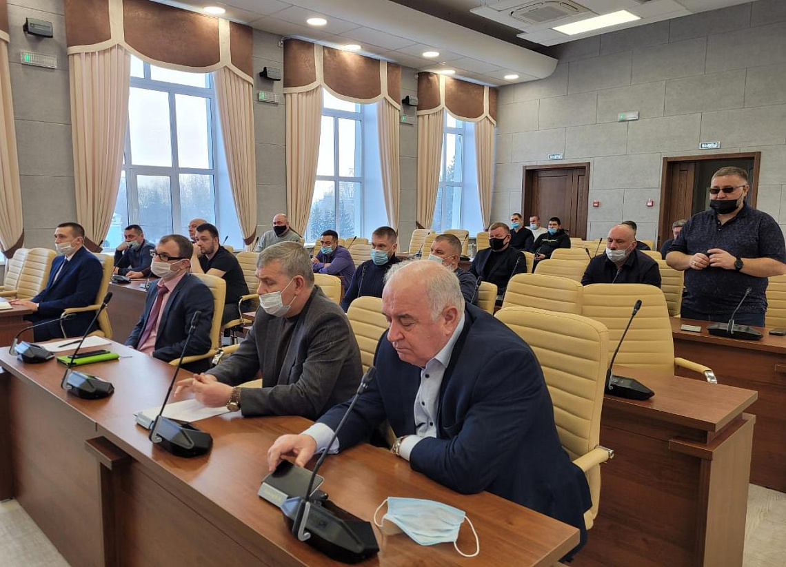 Вопросы, связанные с организацией работы общественного транспорта, обсудили в администрации Барнаула