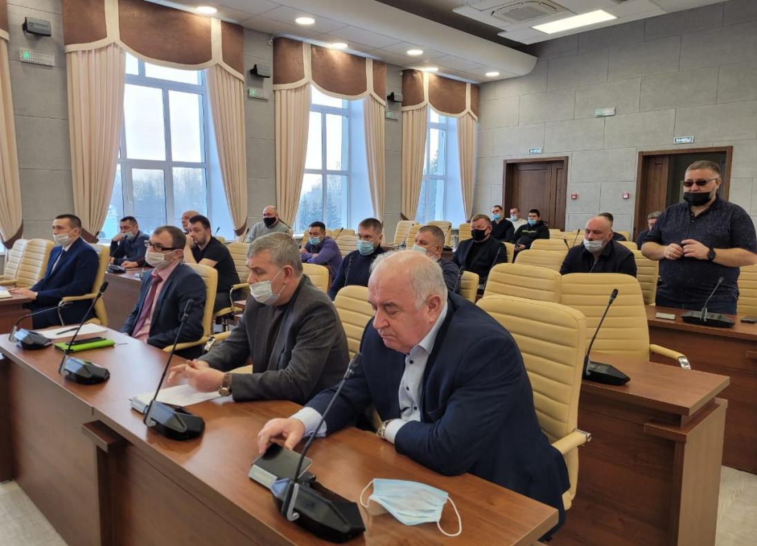 Вопросы, связанные с организацией работы общественного транспорта, обсудили в администрации Барнаула