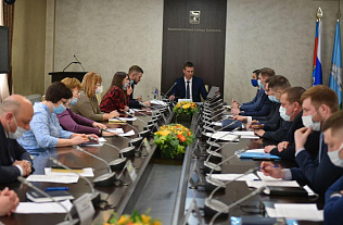 В администрации Барнаула обсудили вопросы участия жителей в программе догазификации 
