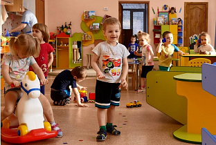 Детские сады в Барнауле продолжают работу в режиме дежурных групп