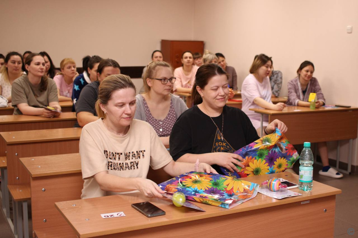 В Барнаульском Родильном доме №2 провели мероприятие для будущих матерей |  09.04.2024 | Барнаул - БезФормата