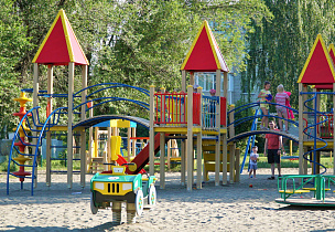 Дороги, освещение, детские площадки: 9 проектов реализуют в пригороде Барнаула по краевой программе инициативного бюджетирования