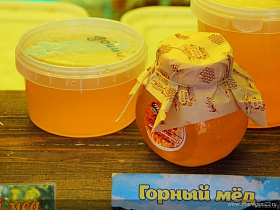 Ярмарка меда работает в Барнауле