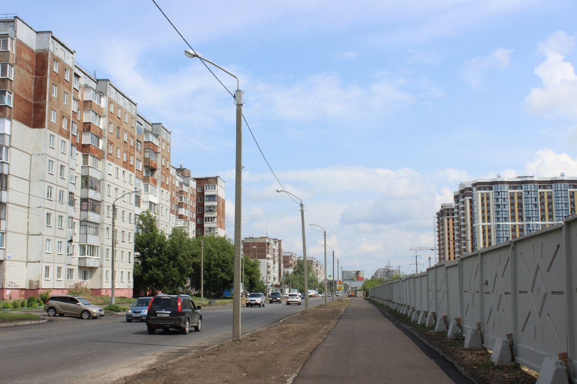 В рамках капремонта участка дороги по улице Энтузиастов ремонтируют колодцы  БАРНАУЛ :: Официальный сайт города