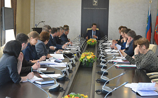 Сергей Дугин провел заседание Совета по противодействию коррупции  при администрации города Барнаула