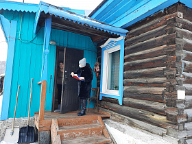 В поселке Ильича проводят подворовый обход с целью сбора информации о проживающих в зоне возможного подтопления