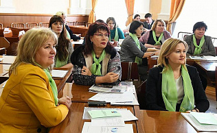 Совет женщин при главе города Барнаула принял участие в сборе гуманитарной помощи для пострадавших от паводка в Иркутской области