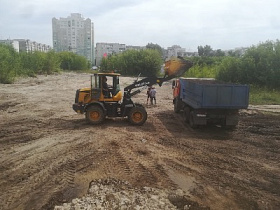 В Индустриальном районе Барнаула продолжается ликвидация несанкционированных свалок