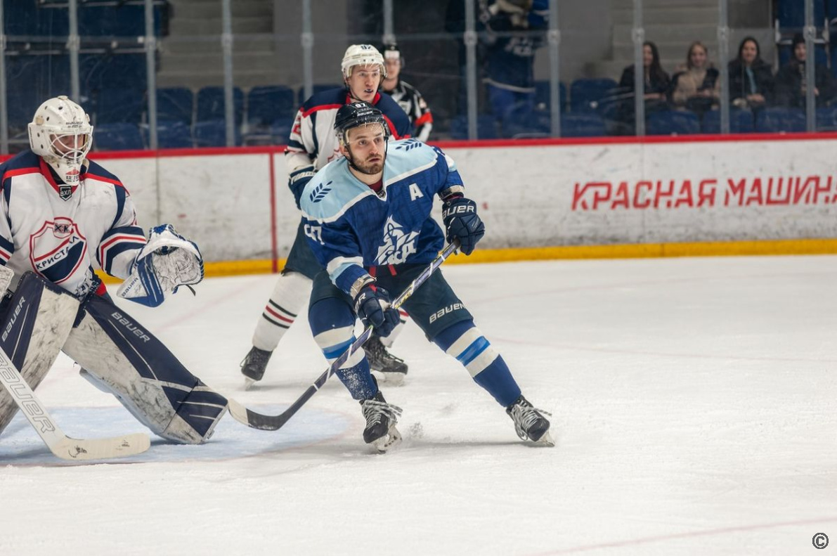 Хоккеисты «Динамо-Алтай» завершили регулярное первенство ВХЛ тремя победами над саратовским «Кристаллом»