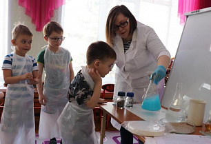 Барнаульский водоканал провел урок чистой воды для малышей