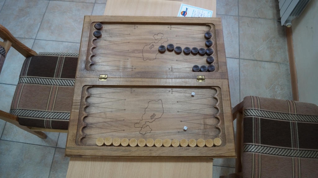 Армяне в нарды играют рисунок