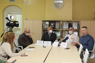 Барнаульские врачи рассказали, как сберечь здоровье в новогодние праздники