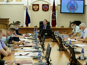 Губернатор Алтайского края провел заседание антитеррористической комиссии региона