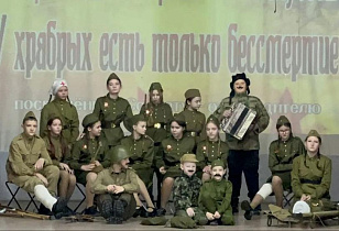 В Барнауле в четвертый раз прошел городской патриотический фестиваль искусств 