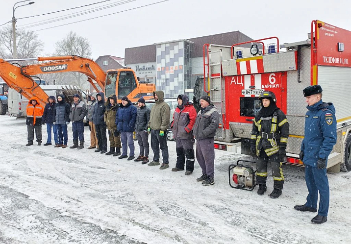 На территории района прошел смотр водооткачивающей техники 
