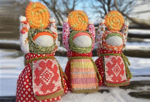В Барнауле объявили конкурс масленичных кукол 