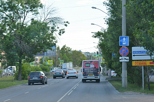 В Барнауле впервые для общественного транспорта организовали выделенные полосы и обособили трамвайные пути