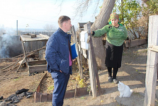 В нагорной части Барнаула провели рейды по заключению договоров на вывоз мусора