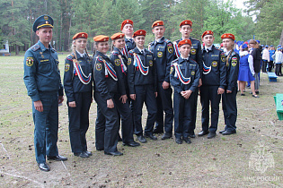 В Барнауле проходит 25-ая городская профильная смена дружин юных пожарных