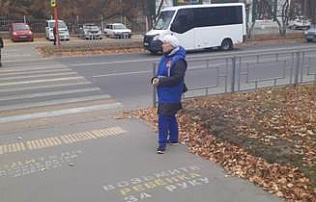 Народные дружинники патрулируют  пешеходные переходы вблизи школ Барнаула