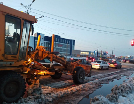 «Автодорстрой» устраняет последствия пожара на улице Попова