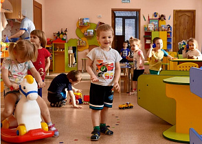 К 25 апреля в Барнауле завершится комплектование групп в детских садах