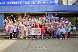 ﻿﻿В Барнаул прибыли гости из Донбасса