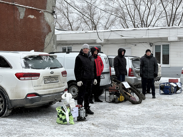 В Центральном районе проверили готовность водооткачивающей техники к паводку