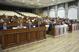 Подготовку к отопительному сезону 2022/2023 обсудили в администрации Барнаула