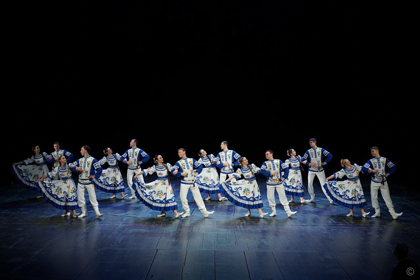 Ансамбль русского танца «Огоньки» представит Россию на международном фестивале в Туркменистане