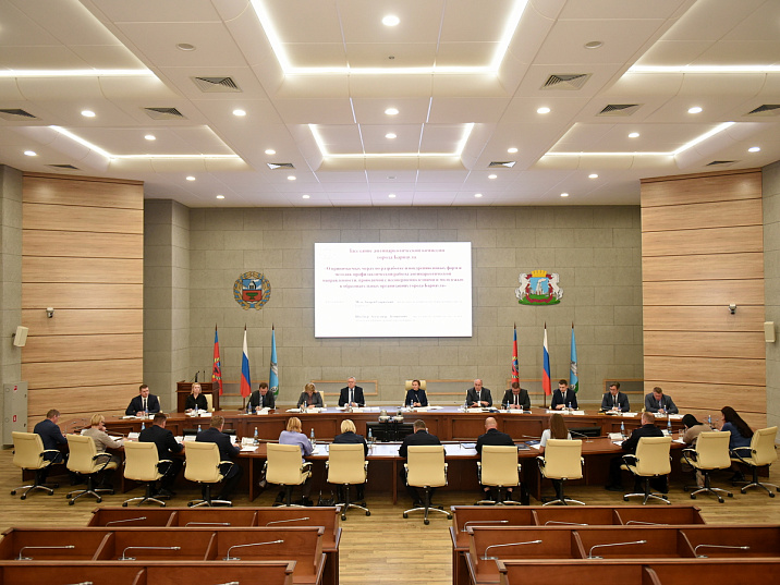 Новые формы и методики профилактической работы антинаркотической направленности обсудили в администрации города