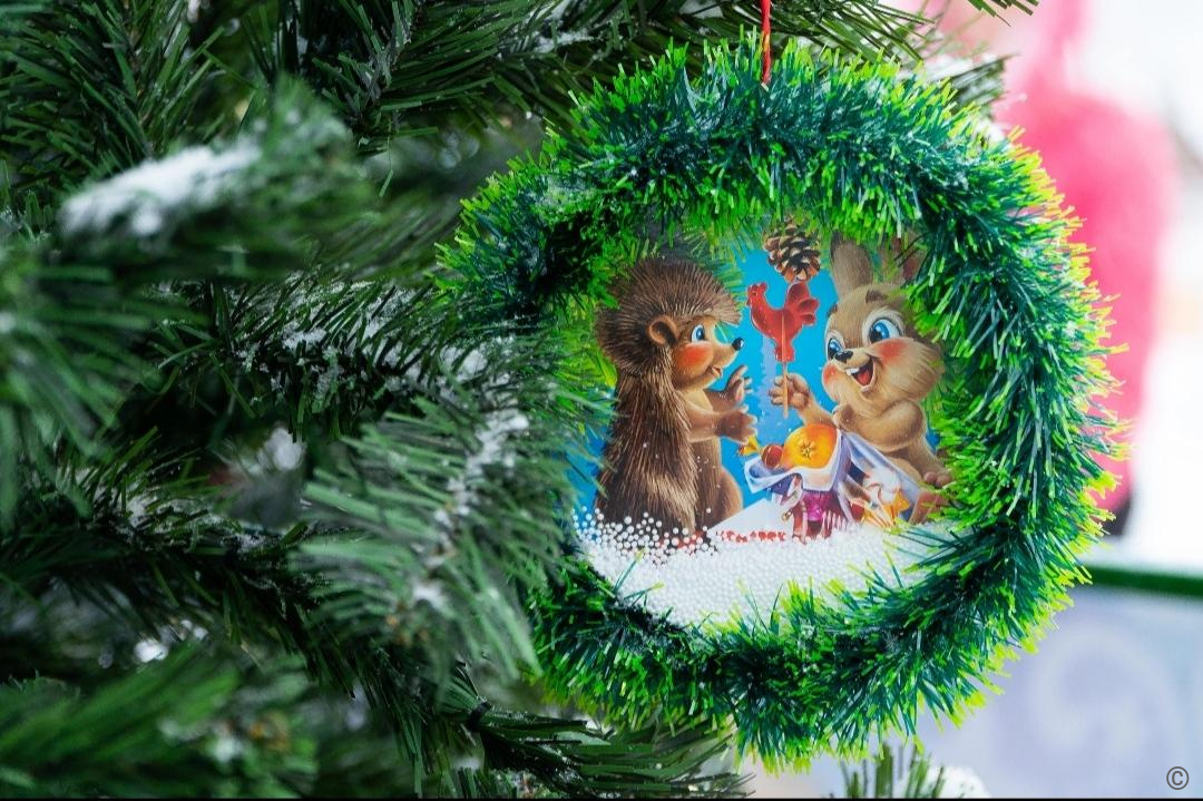 Парк культуры и отдыха «Центральный» проводит конкурс «Новогодняя игрушка на уличную ёлку»