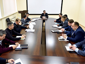 В администрации Барнаула обсудили подготовку к прохождению паводка