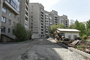 В Барнауле в 19 дворах ведется ремонт по национальному проекту «Жилье и городская среда»