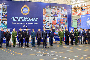 В Барнауле проходит чемпионат Воздушно-космических сил по военно-прикладному спорту