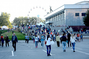 В местах праздничных мероприятий в День города в Барнауле перекроют участки улиц