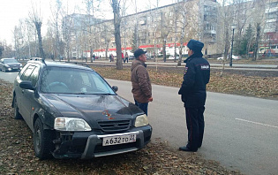 Рейды против несанкционированных парковок на обновленной аллее по ул.Георгия Исакова  проводят ежедневно