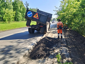 МБУ «Автодорстрой» проводит ремонт дорог струйно-инъекционным методом