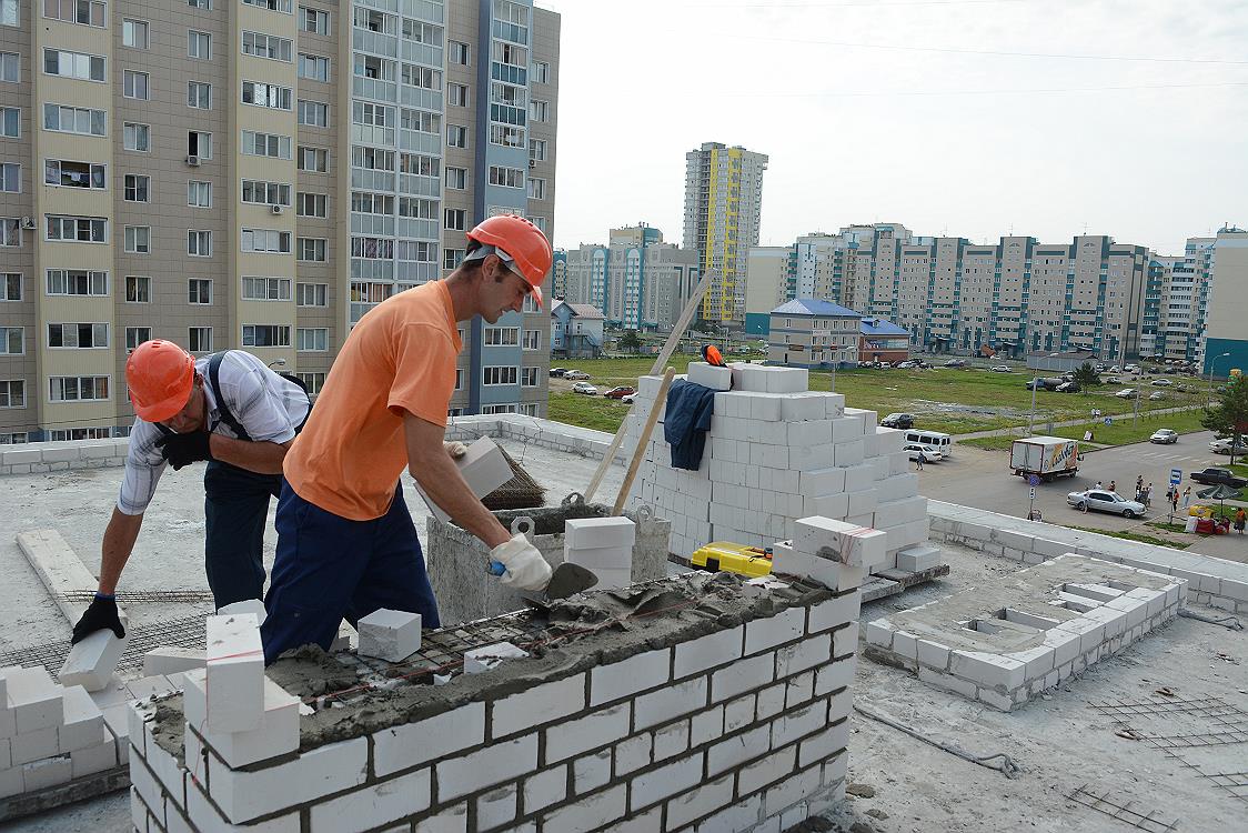 В Барнауле выбрали лучших каменщика и штукатура БАРНАУЛ :: Официальный сайт  города