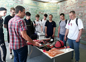 Барнаульские энергетики организовали экскурсию для студентов АлтГТУ