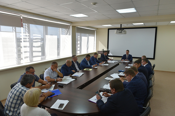 Как готовят Барнаул к отопительному периоду, обсудили в администрации города