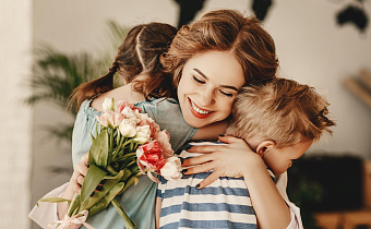 Более 70 мероприятий, посвященных Дню матери, пройдут в краевой столице